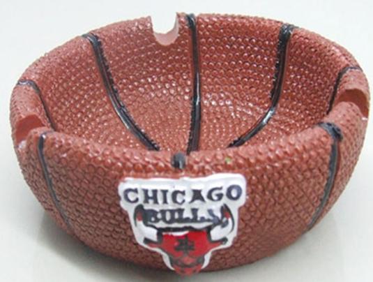 ball ashtray